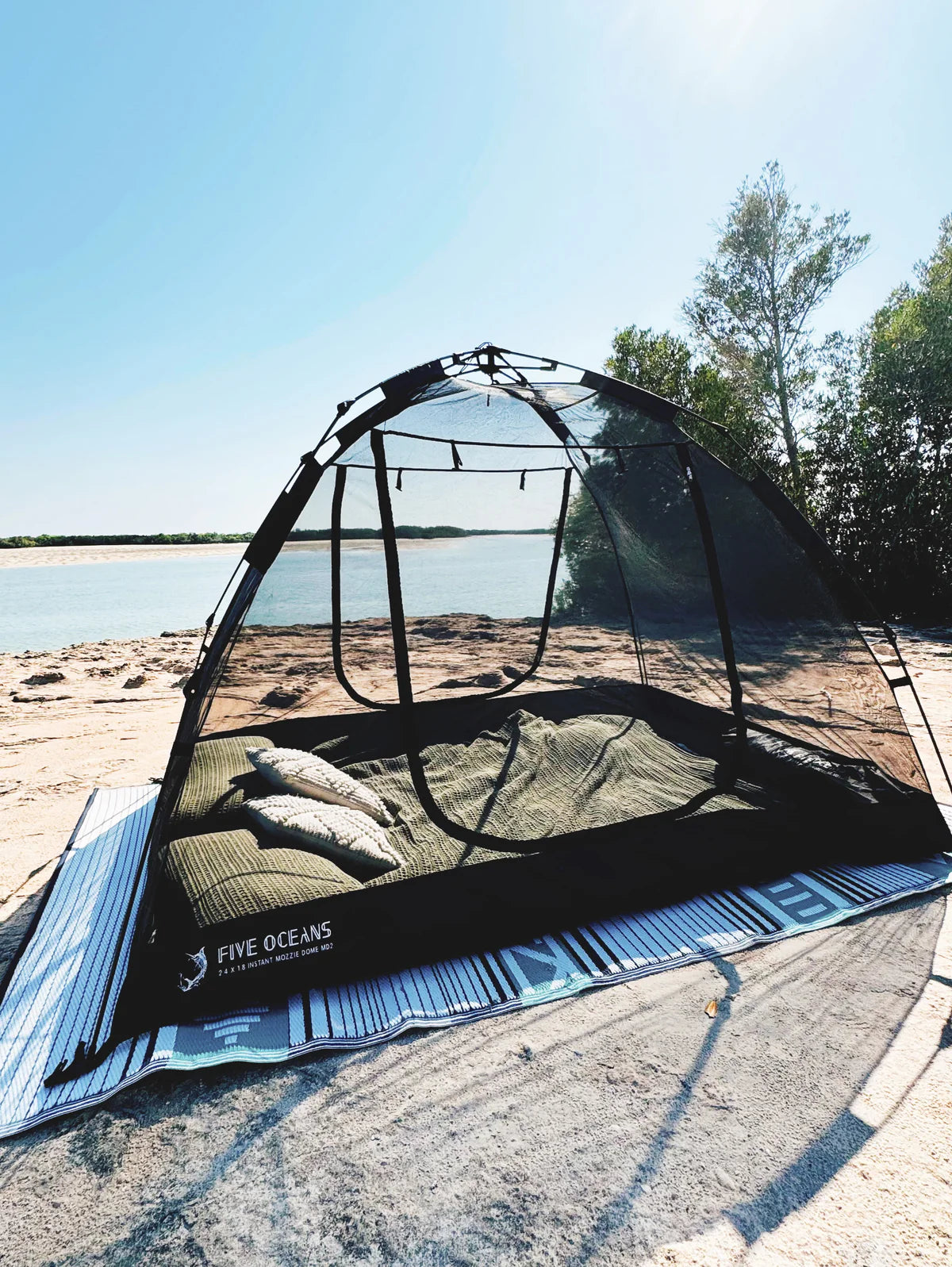 Instant Mozzie Dome Tent